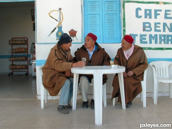 Tunisian CafÃ¨